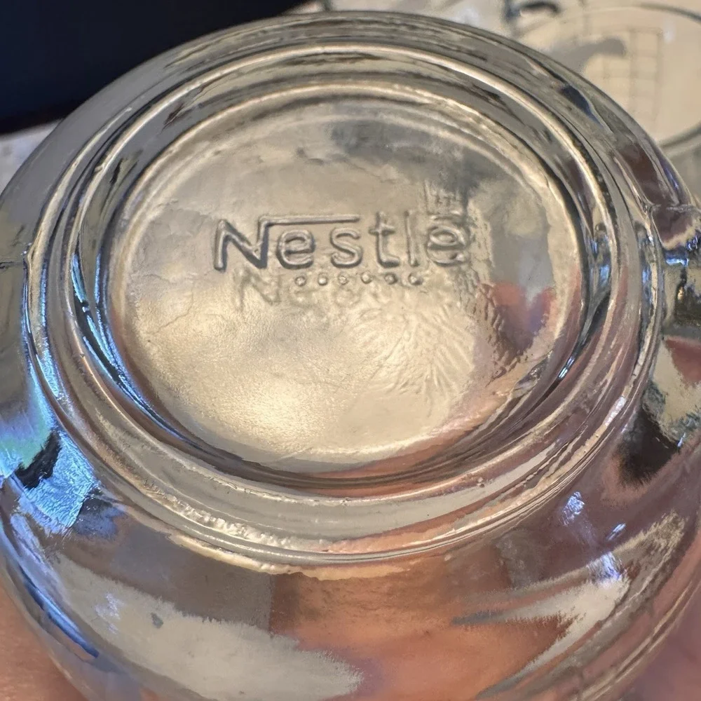 Nestlé vintage nestle